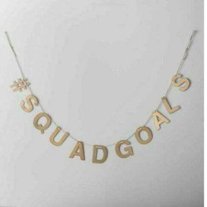 Room Essentials Gold Letter Banner "Squadgoals" Wall Decor
